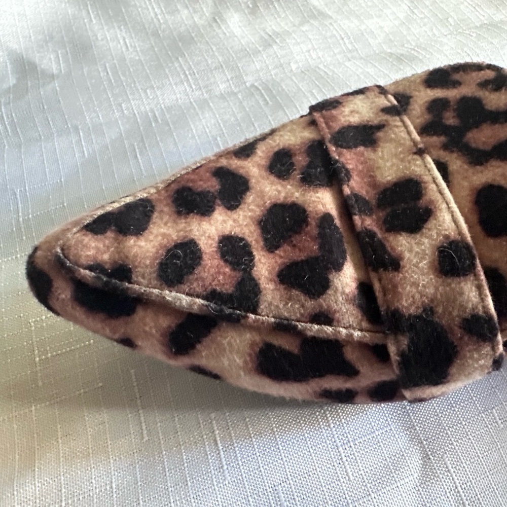 Steve Madden Leopard Print Flats - Picture 4 of 12